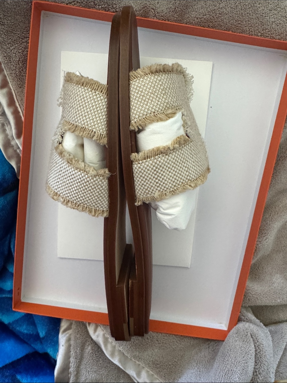Hermes Oran Sandals - Picture 4 of 4